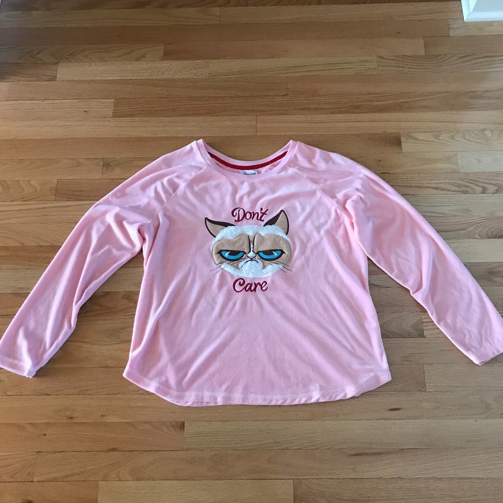 Grumpy Cat Lounge-wear Top Size L